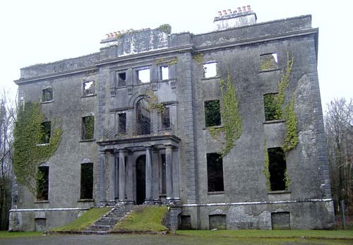 Moore Hall, la casa abandonada más famosa de Mayo